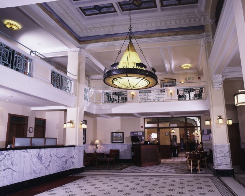 Historic Plains Hotel Cheyenne Exterior photo